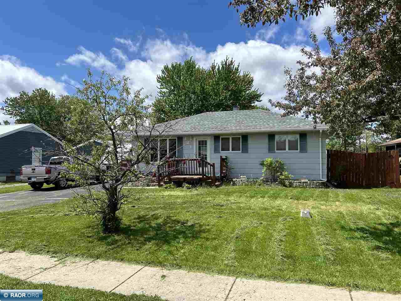 421 Leeds Road Hoyt Lakes, MN 55750 - Photo 2 of 35