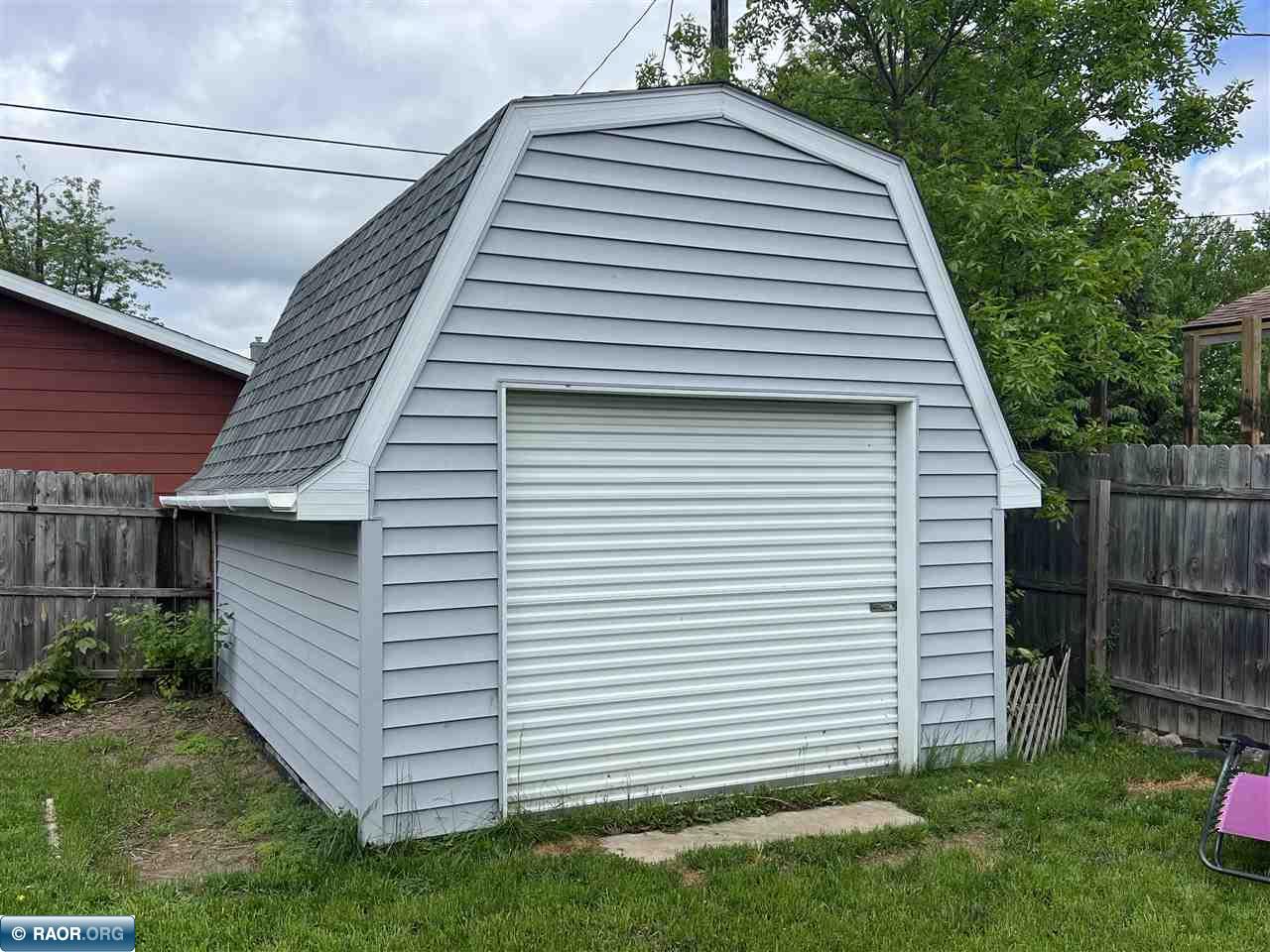 421 Leeds Road Hoyt Lakes, MN 55750 - Photo 8 of 35