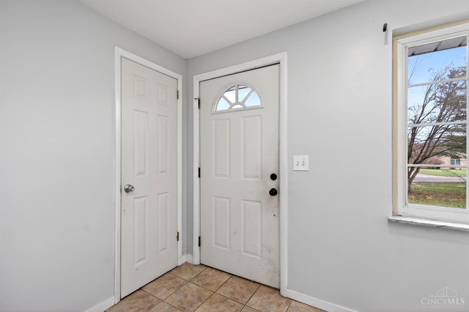 4746 Shephard Road Batavia, OH 45103 - Photo 6 of 33