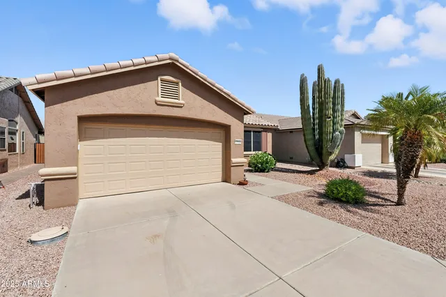 $1,495 | 17934 West Deneen Way, Surprise, AZ 85374