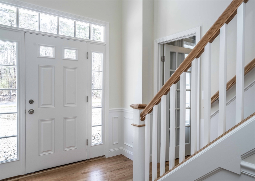 35 Spruce Street Raynham, MA 02767 - Photo 2 of 20