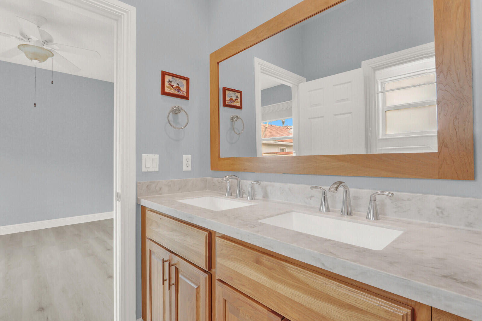 115 Bryce Lane Jupiter, FL 33458 - Photo 30 of 61 Bathroom