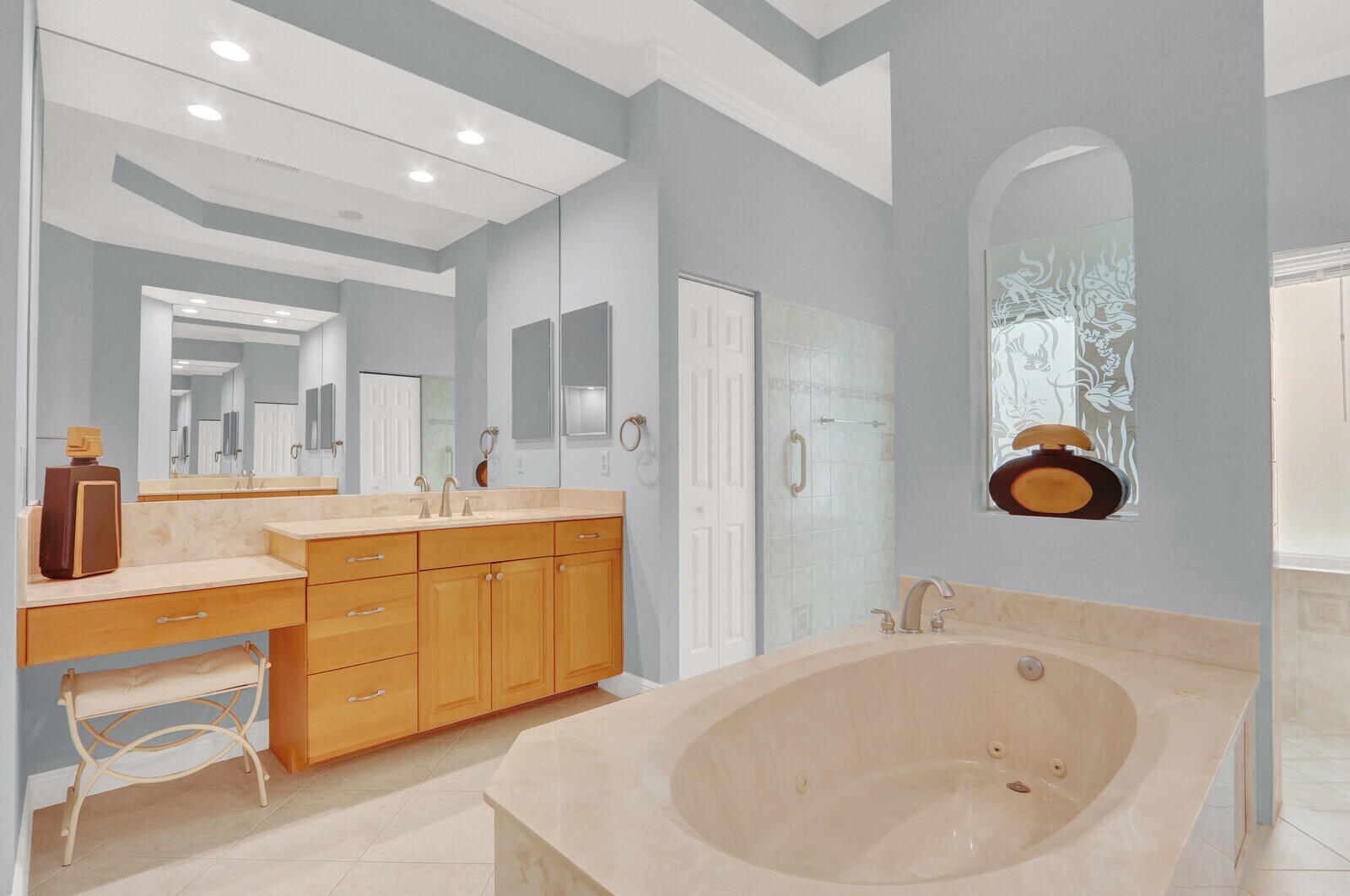 115 Bryce Lane Jupiter, FL 33458 - Photo 35 of 61 Bathroom