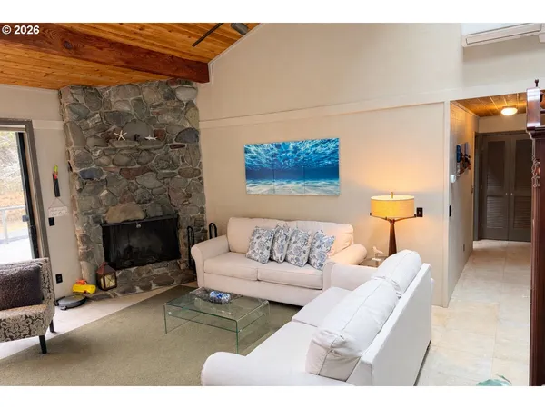 $725,000 | 17454 Bluff Drive, Brookings, OR 97415