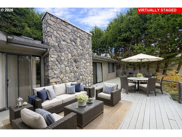 $725,000 | 17454 Bluff Drive, Brookings, OR 97415