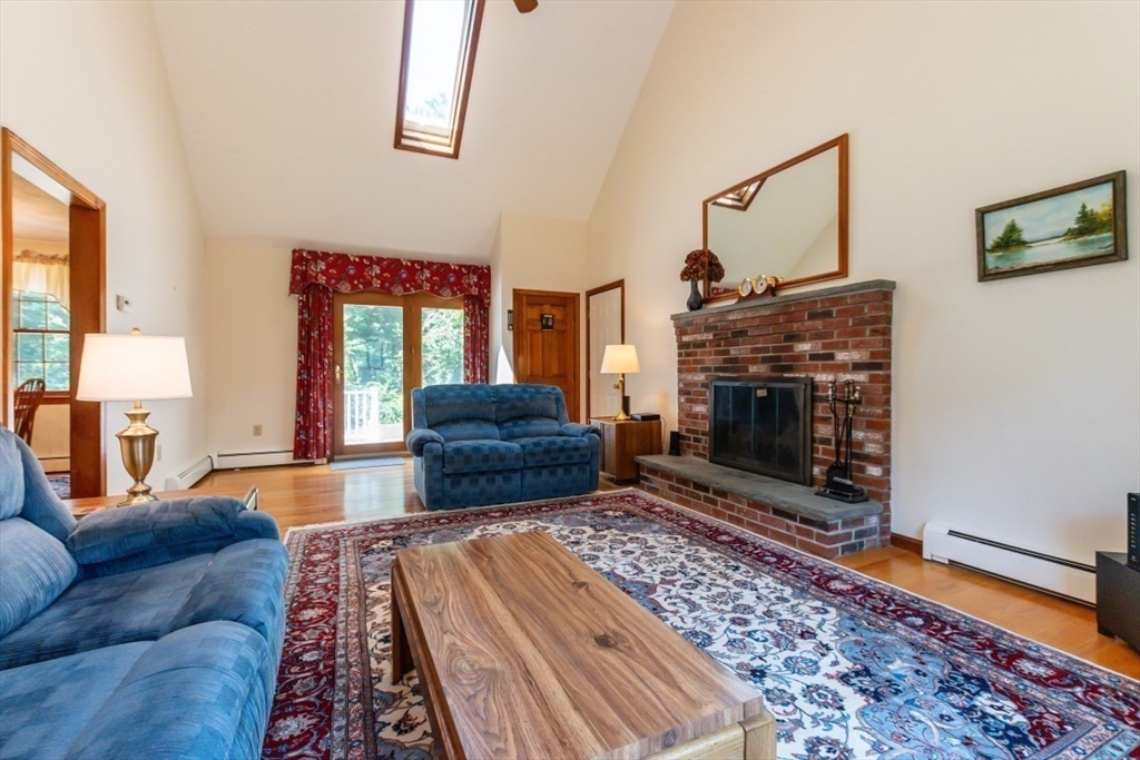 61 Dudley Road Billerica, MA 01821 - Photo 17 of 39 Gallery Image 17
