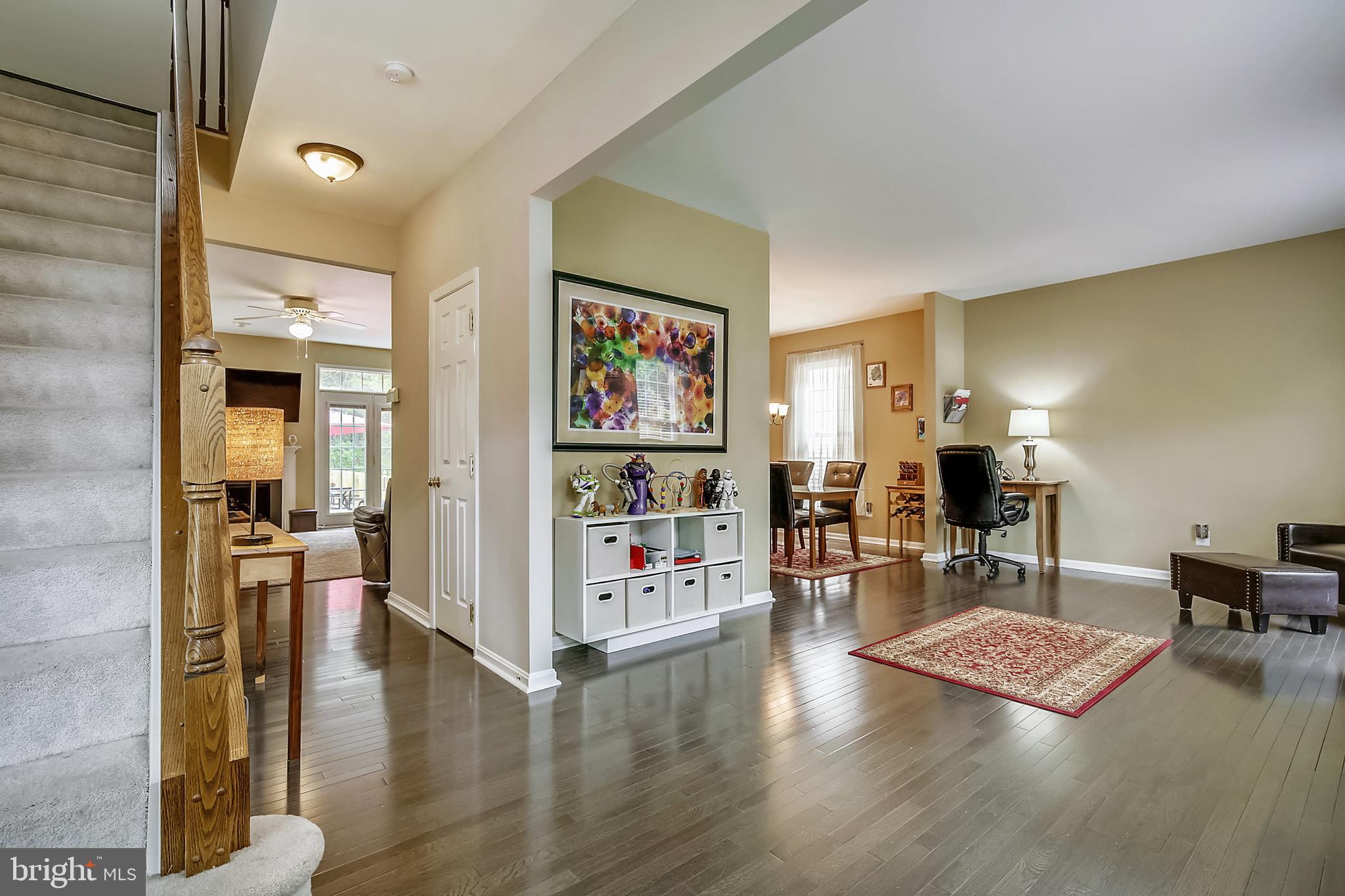 20313 Swallow Point Road Montgomery Village, MD 20886 - Photo 5 of 24 Gallery Image 5