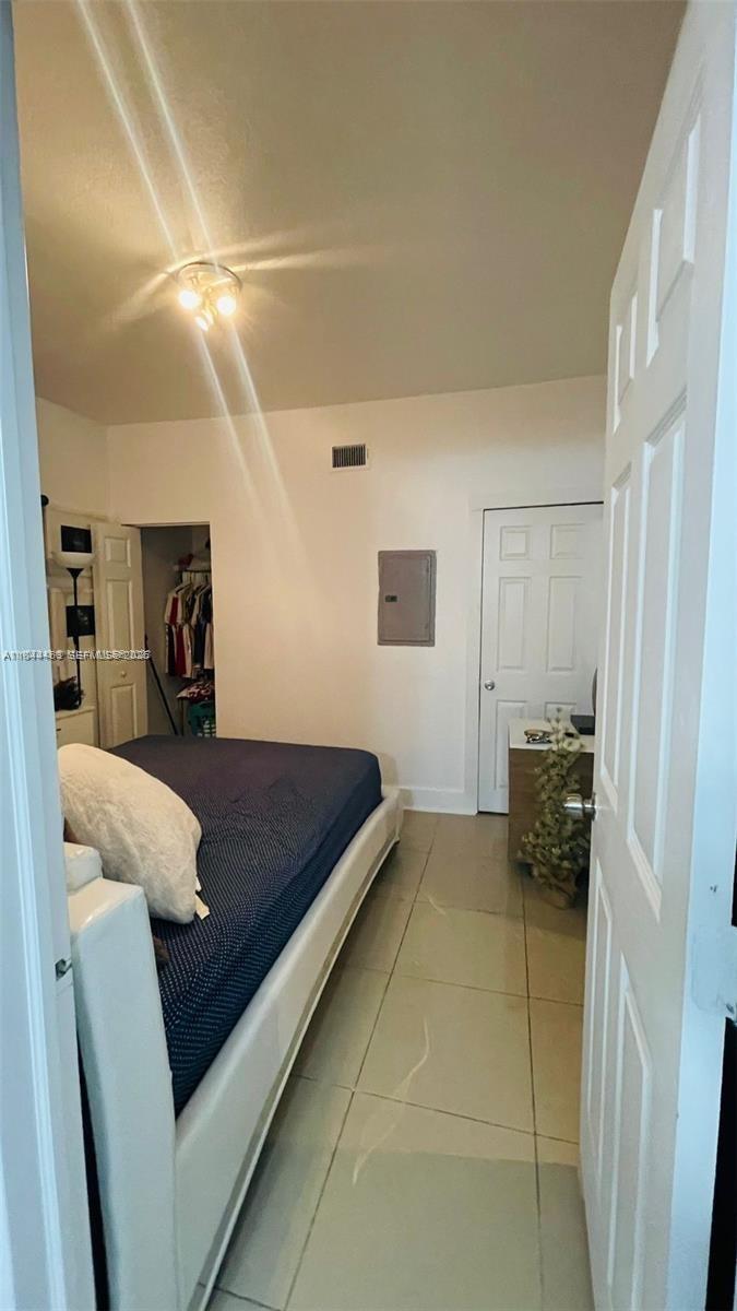 876 Southwest 2nd Street Miami, FL 33130 - Photo 9 of 13