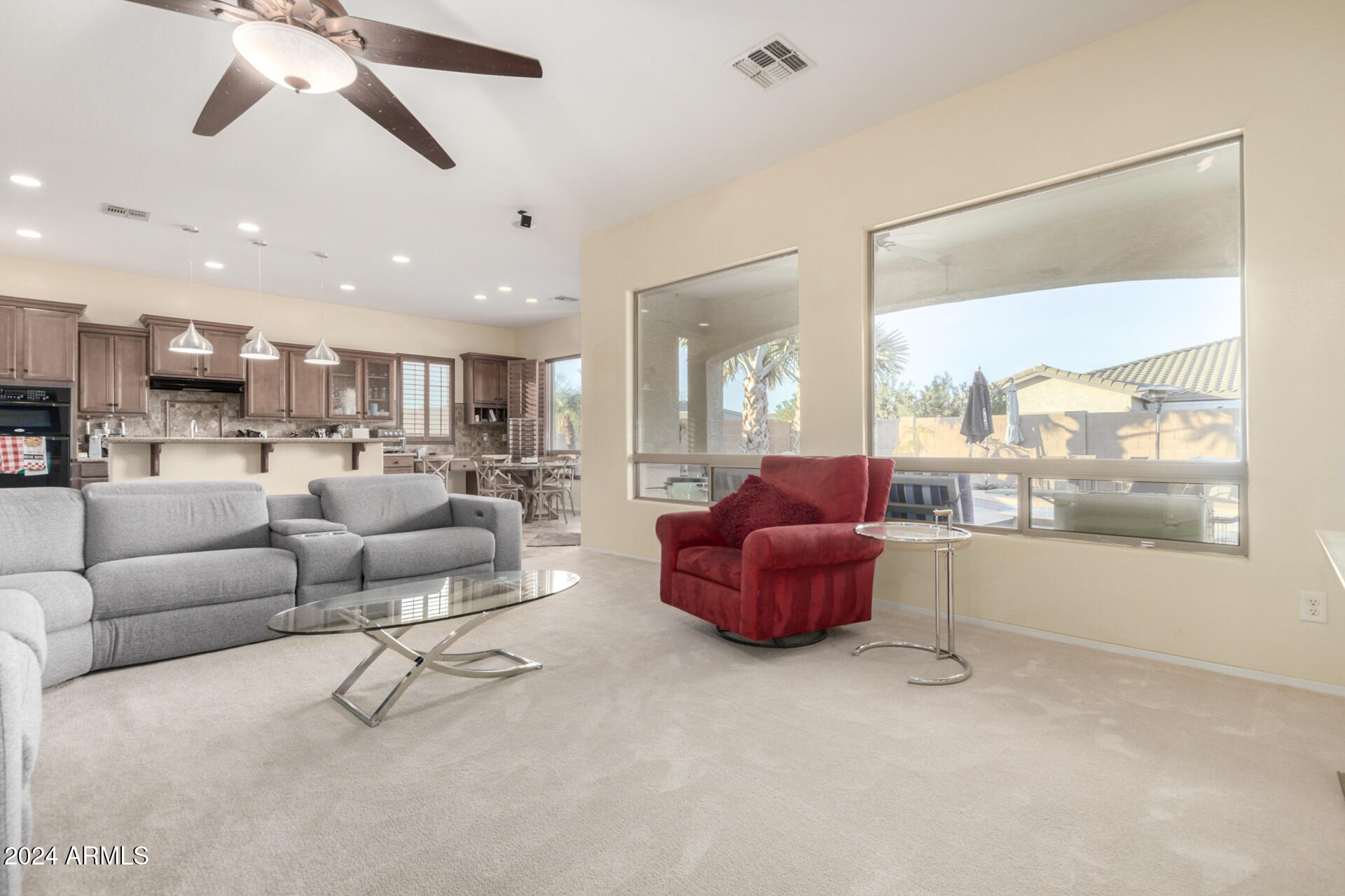2512 West Corral Road Phoenix, AZ 85041 - Photo 5 of 28 11 - Corral