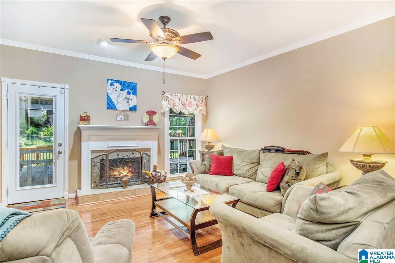 1518 Arrowhead Trail Alabaster, AL 35007 - Photo 3 of 41
