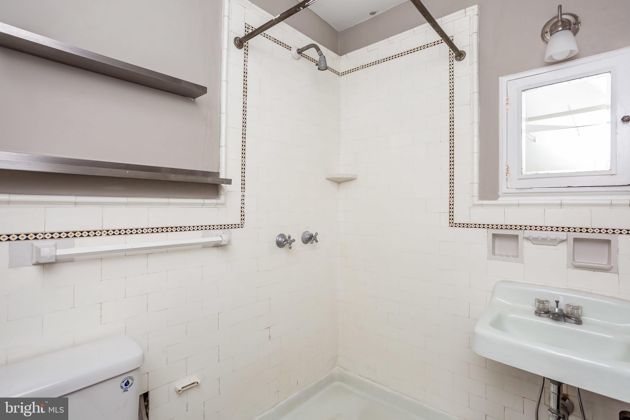 3508 Newland Road Baltimore, MD 21218 - Photo 43 of 46 Gallery Image 43