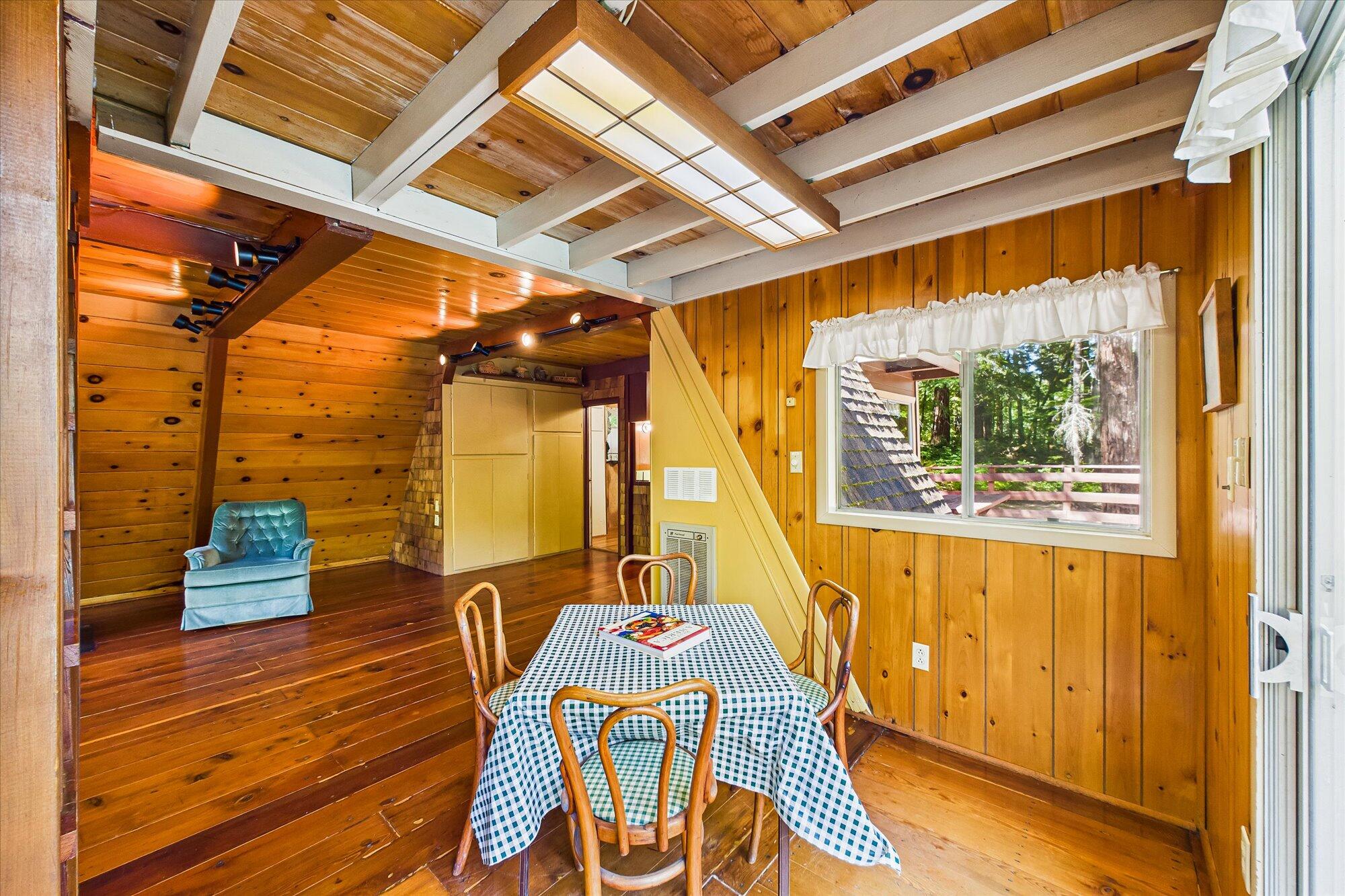676 Spring Canyon Lane Phillipsville, CA 95559 - Photo 12 of 36