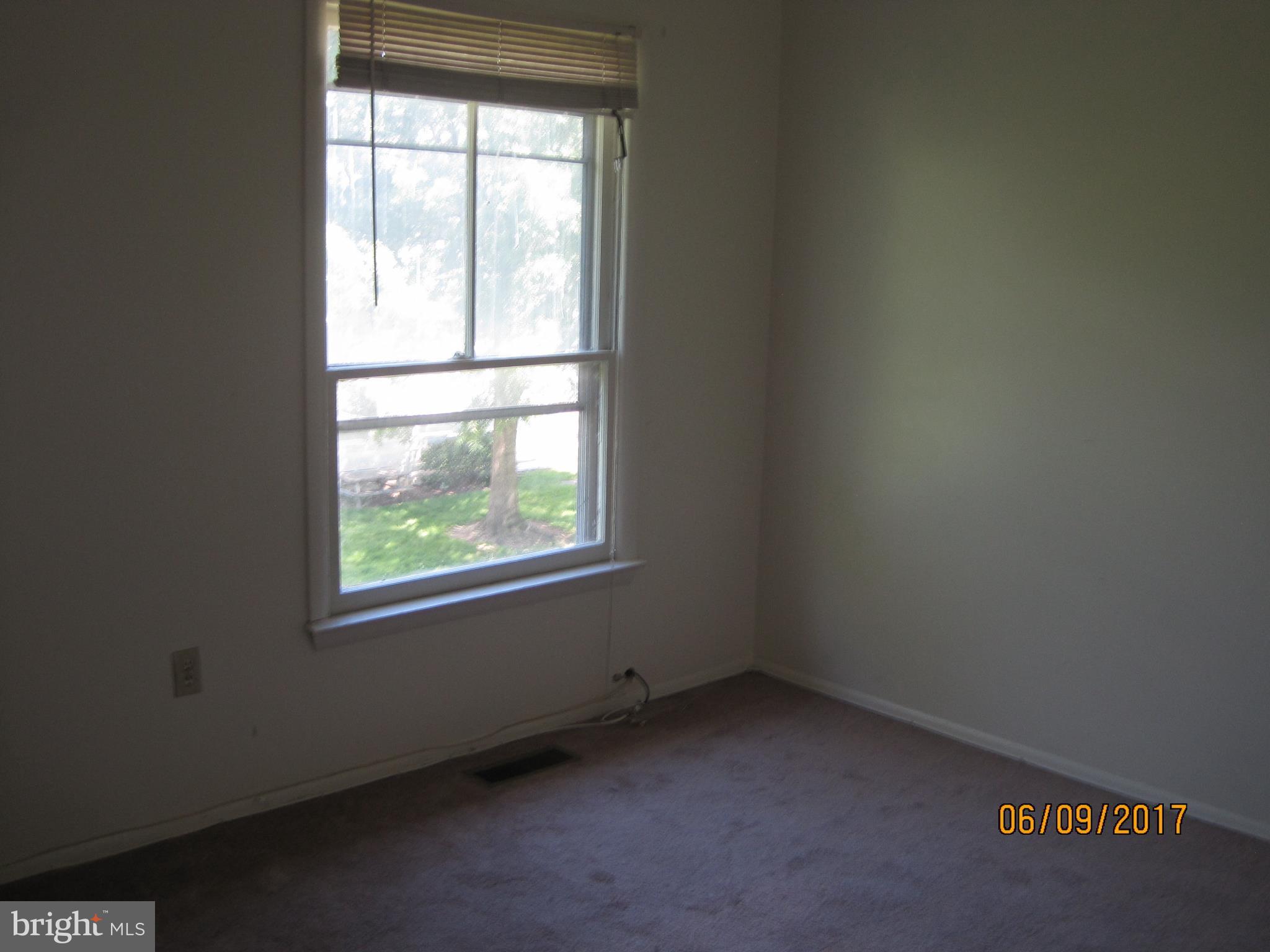9640 Canterbury Riding, Unit 178 Laurel, MD 20723 - Photo 11 of 15 an empty room with a window