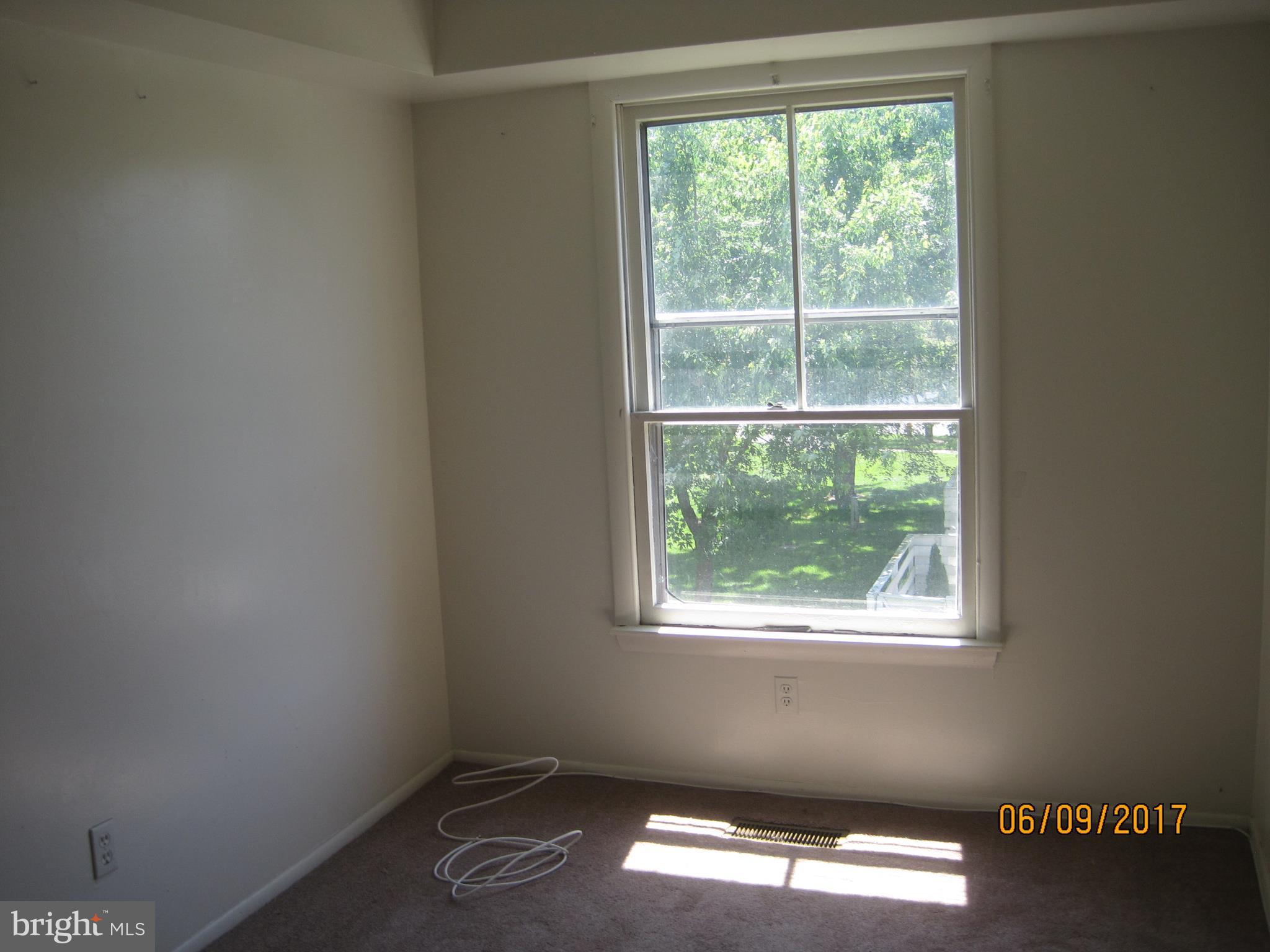 9640 Canterbury Riding, Unit 178 Laurel, MD 20723 - Photo 9 of 15 a room with a window