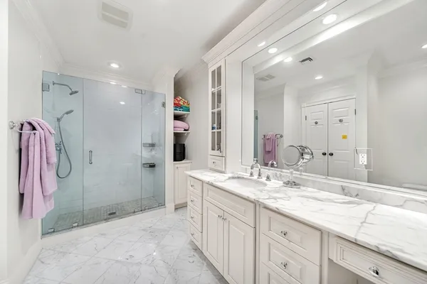 $5,460,000 | 1 Stonefield Lane, Wellesley, MA 02482