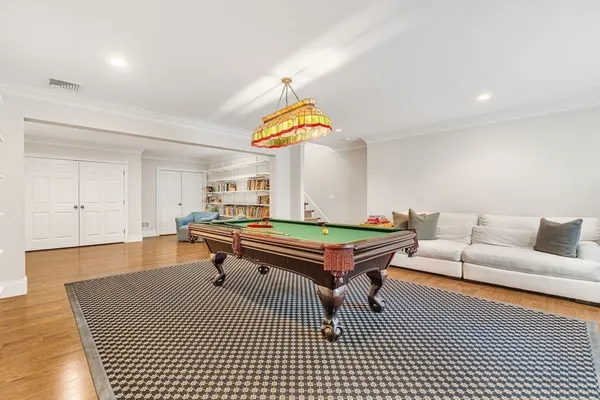 $5,460,000 | 1 Stonefield Lane, Wellesley, MA 02482