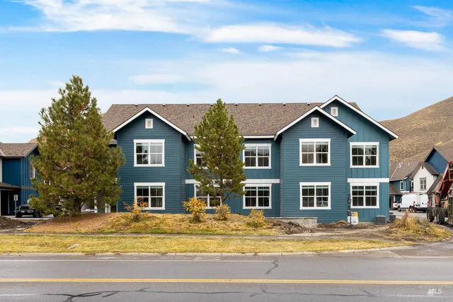 $1,650,000 | 2020 Wimbledon Court, Hailey, ID 83333