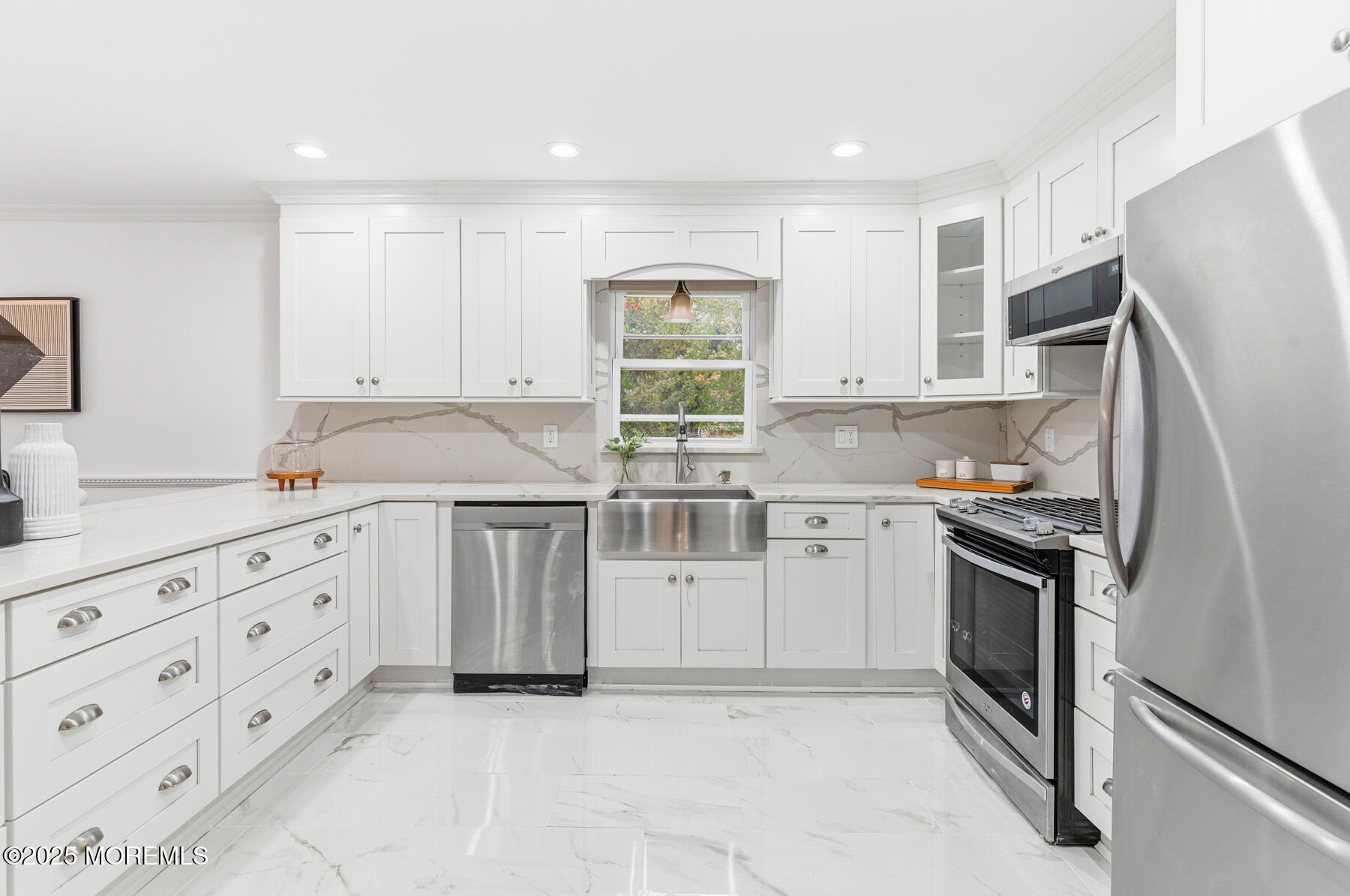 160 Pension Road Manalapan, NJ 07726 - Photo 11 of 41 21