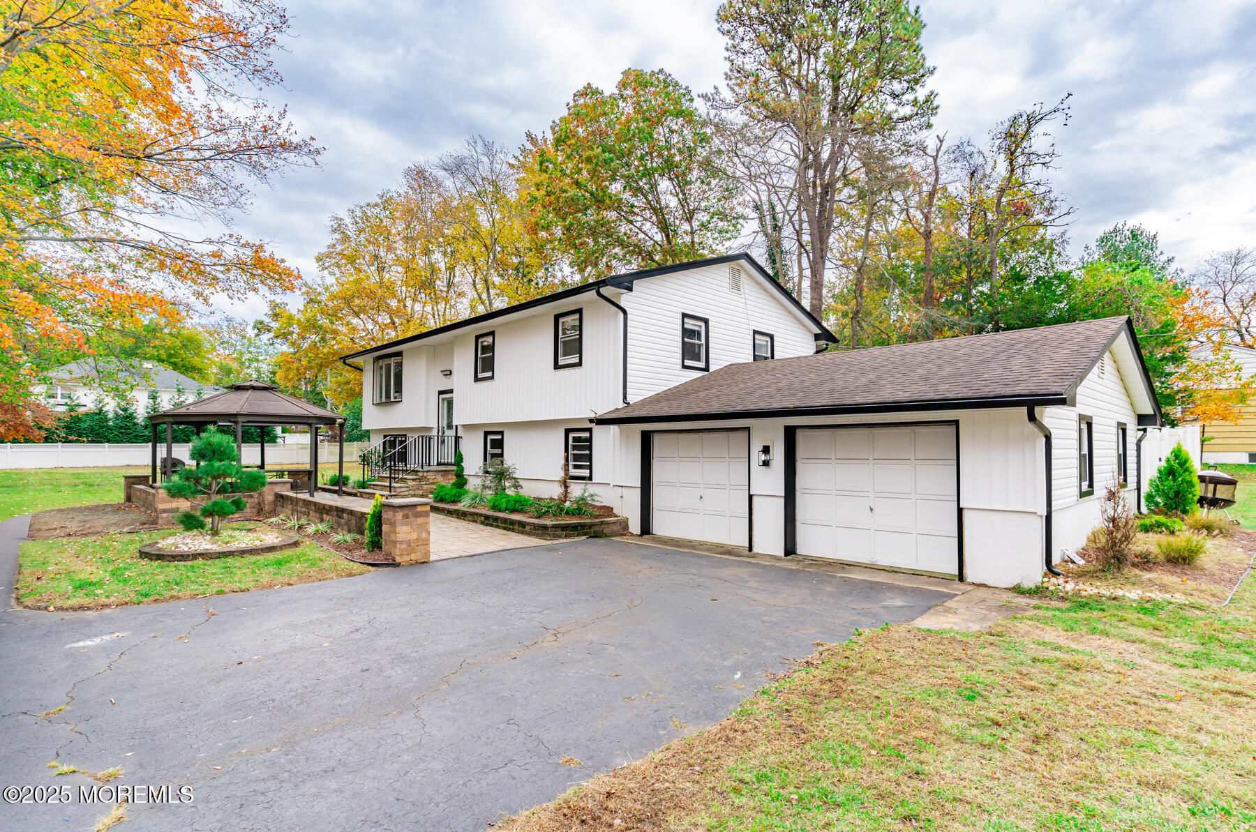 160 Pension Road Manalapan, NJ 07726 - Photo 2 of 41 2