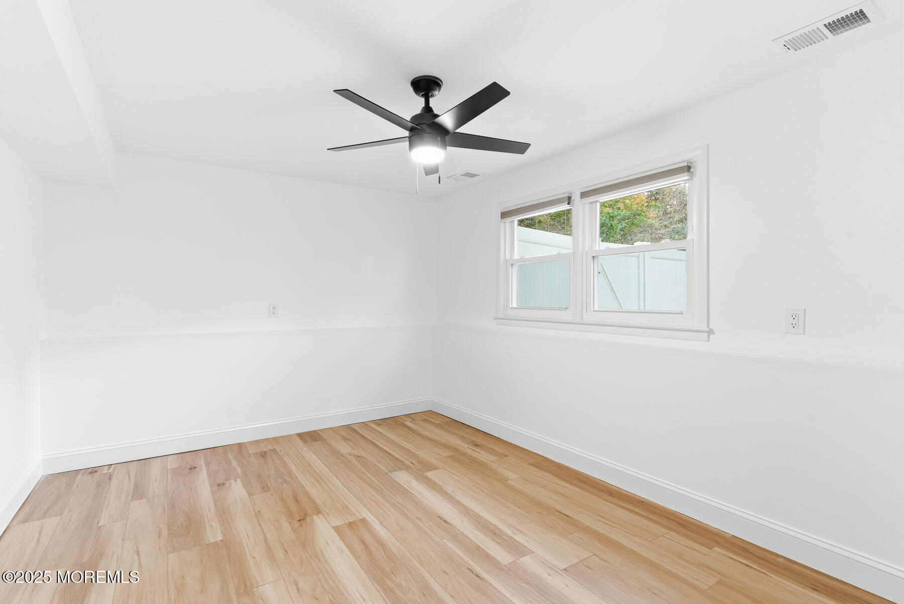 160 Pension Road Manalapan, NJ 07726 - Photo 23 of 41 44