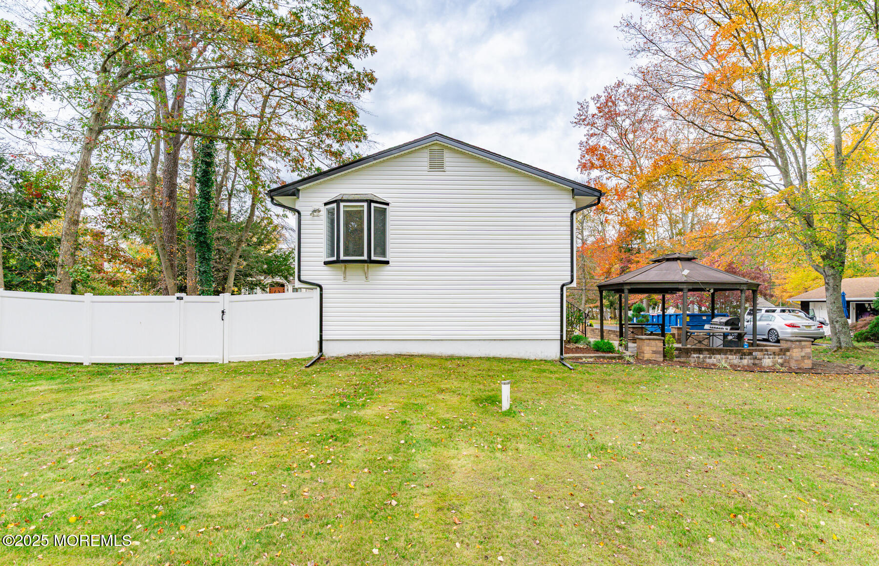 160 Pension Road Manalapan, NJ 07726 - Photo 5 of 41 7