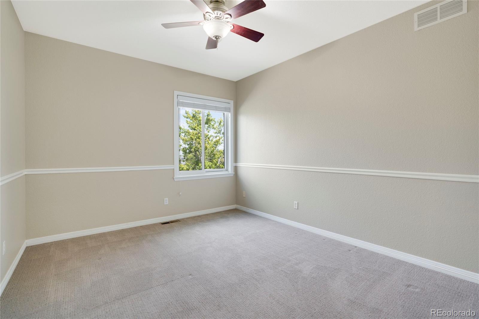 2586 Pemberly Avenue Highlands Ranch, CO 80126 - Photo 36 of 41