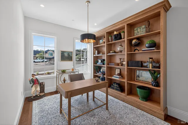 $2,195,000 | 3724 Lakebriar Place, Santa Rosa, CA 95403