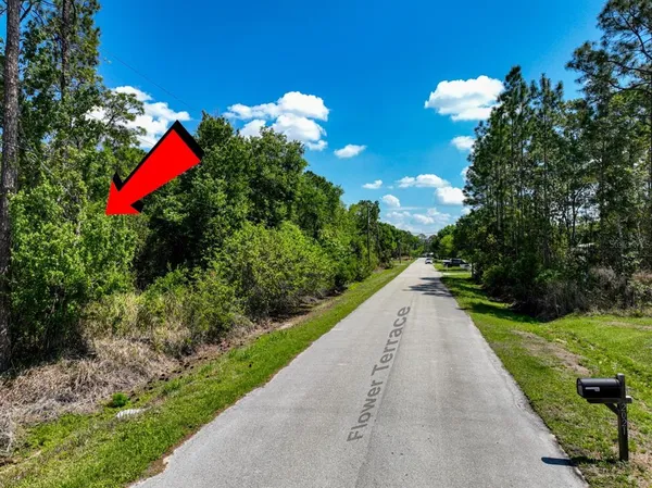 $59,900 | 2022 Flower Terrace, Sebring, FL 33875