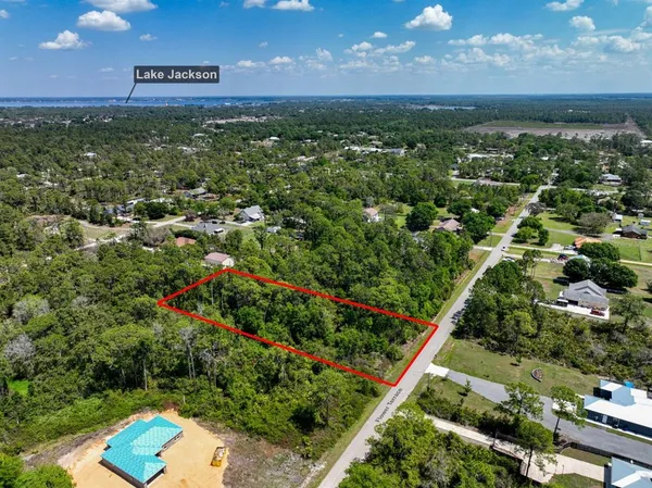 $59,900 | 2022 Flower Terrace, Sebring, FL 33875