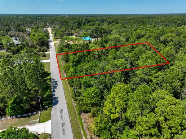 $59,900 | 2022 Flower Terrace, Sebring, FL 33875