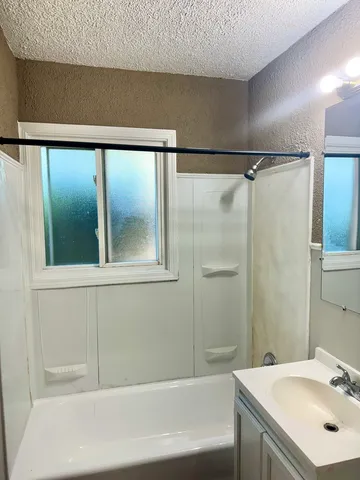 $172,000 | 1212 East 151st Street, Dolton, IL 60419