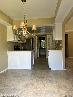 396 Meadow Bridge Drive, Unit 130 Rochester, MI 48307 - Photo 11 of 26