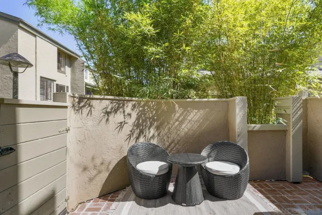 a view of a back yard of the house