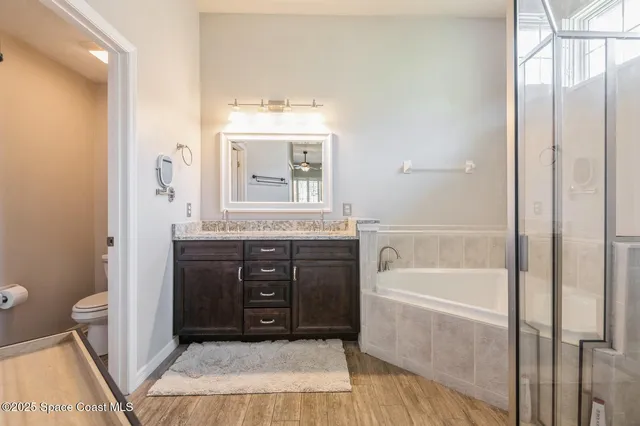 $649,900 | 8018 Kingswood Way, Melbourne, FL 32940