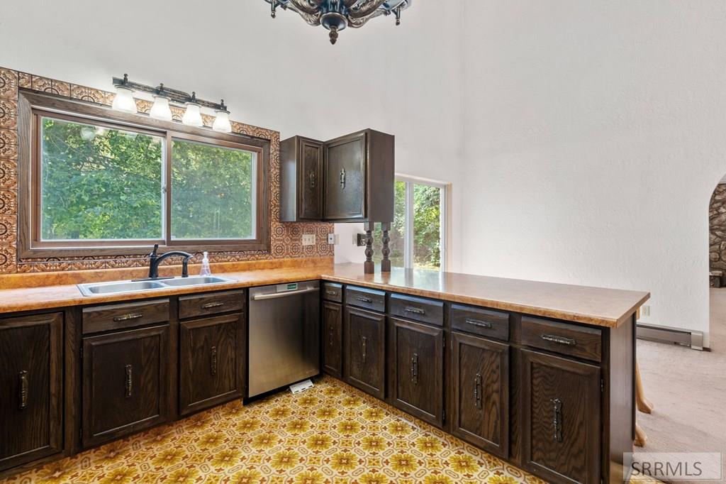 475 North Rapid Creek Road Inkom, ID 83245 - Photo 15 of 48