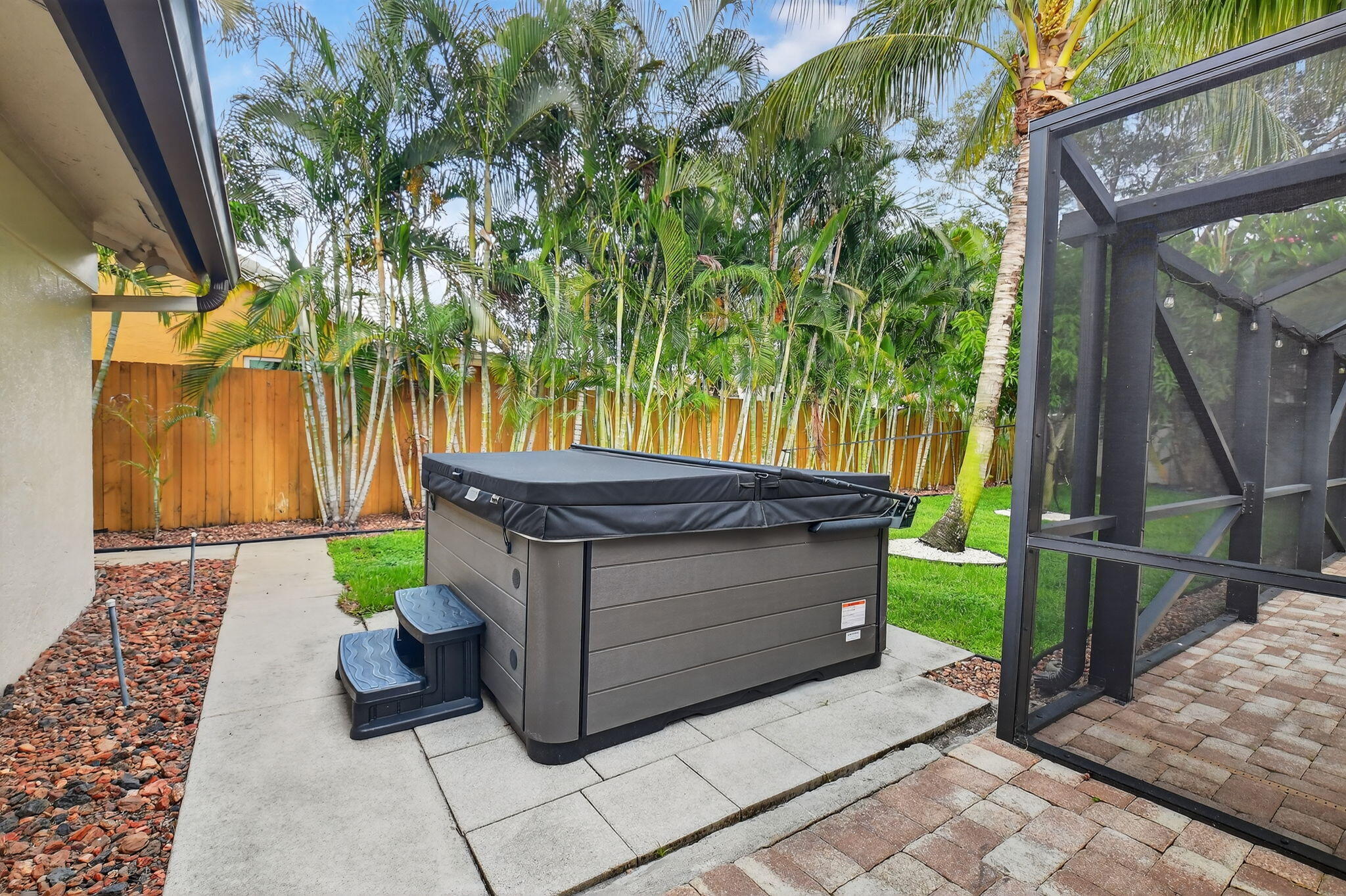 360 Northwest 53rd Street Boca Raton, FL 33487 - Photo 12 of 72 16-web-or-mls-028_DSC_8789