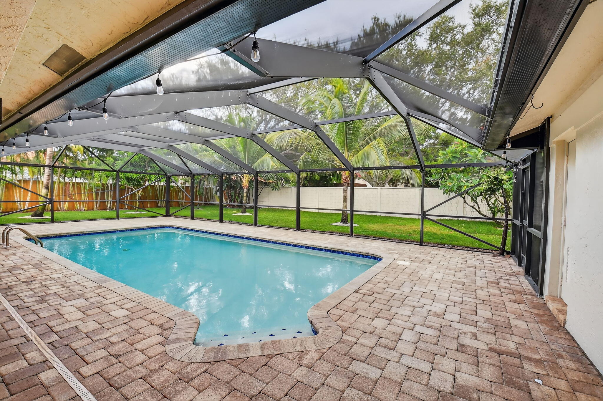 360 Northwest 53rd Street Boca Raton, FL 33487 - Photo 6 of 72 10-web-or-mls-022_DSC_8758