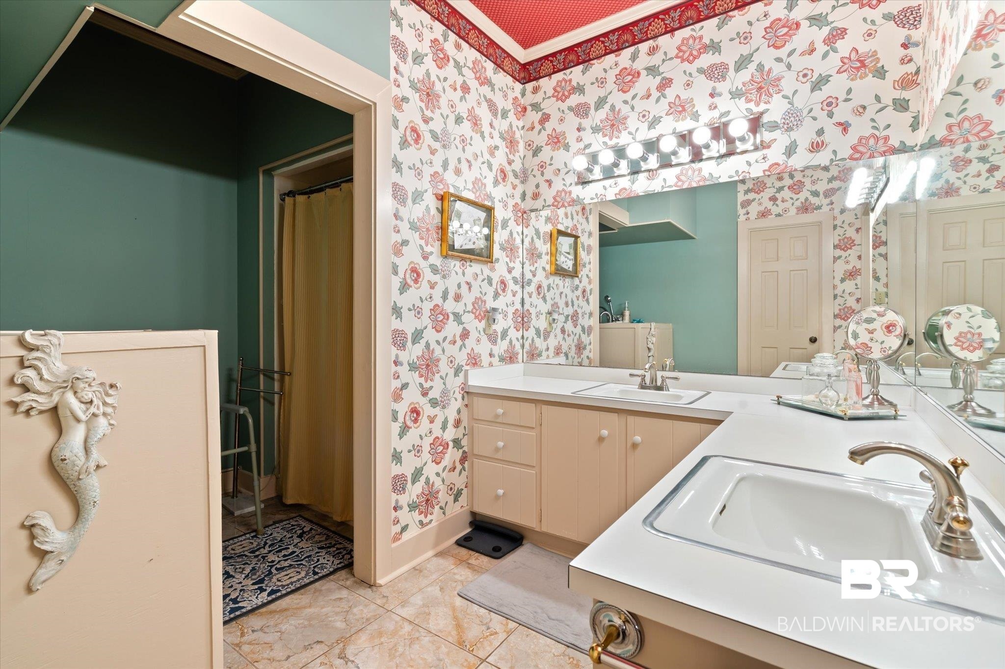 406 Maple Street Fairhope, AL 36532 - Photo 20 of 30 Primary Bath