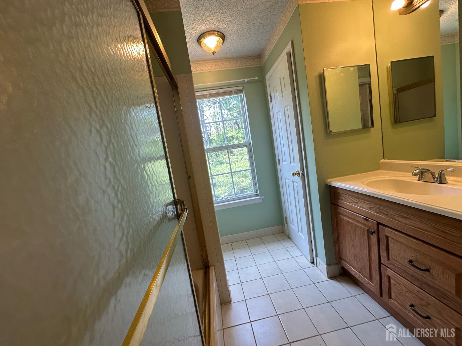 263 Prestwick Way Edison, NJ 08820 - Photo 24 of 30