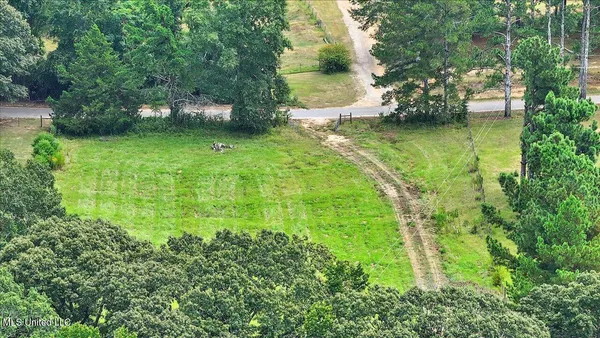 $225,000 | 255 Everett Church Road, Mendenhall, MS 39114