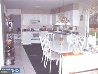 545 Crow Pond Road Elmer, NJ 08318 - Photo 3 of 6