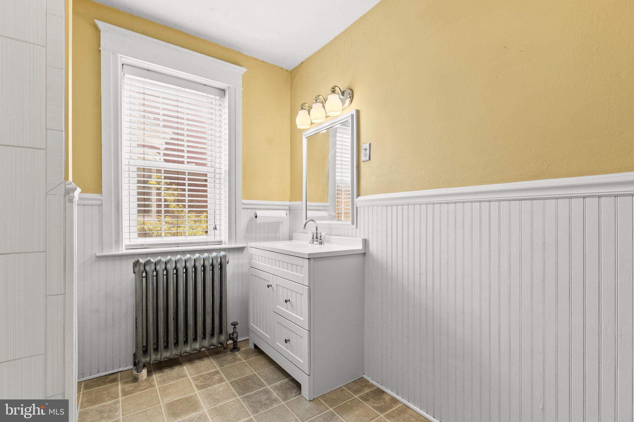 228 Baltimore Street Hanover, PA 17331 - Photo 36 of 57