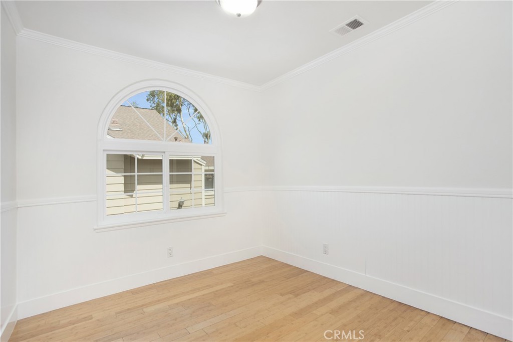 20006 Shamrock, Unit 10 Lake Forest, CA 92630 - Photo 16 of 25 an empty room with windows