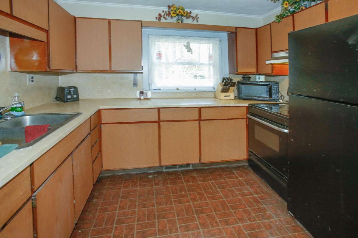 13799 Nerrman Road Constantine, MI 49042 - Photo 5 of 28 13799 timm-105