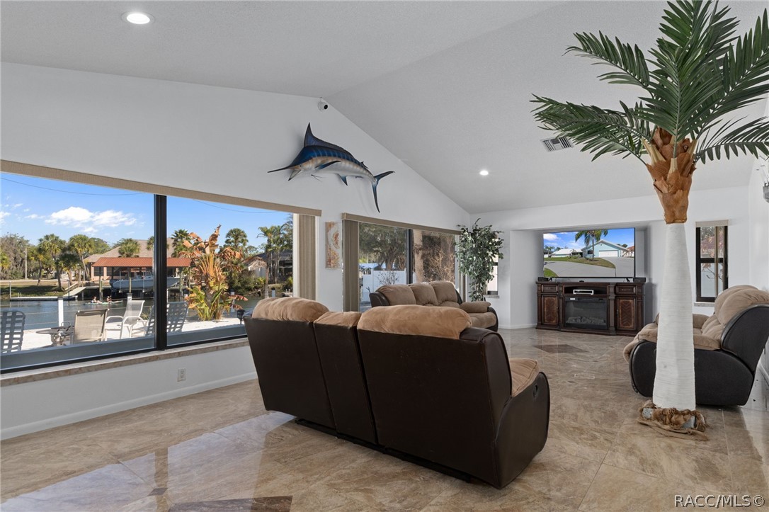 171 Southwest 3rd Street Crystal River, FL 34429 - Photo 25 of 59