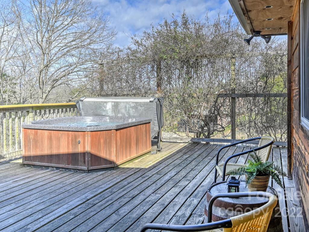 469 Coates Road Marshall, NC 28753 - Photo 25 of 45 Gallery Image 25