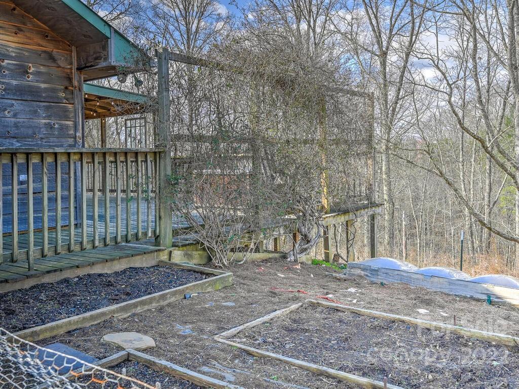 469 Coates Road Marshall, NC 28753 - Photo 29 of 45 Gallery Image 29