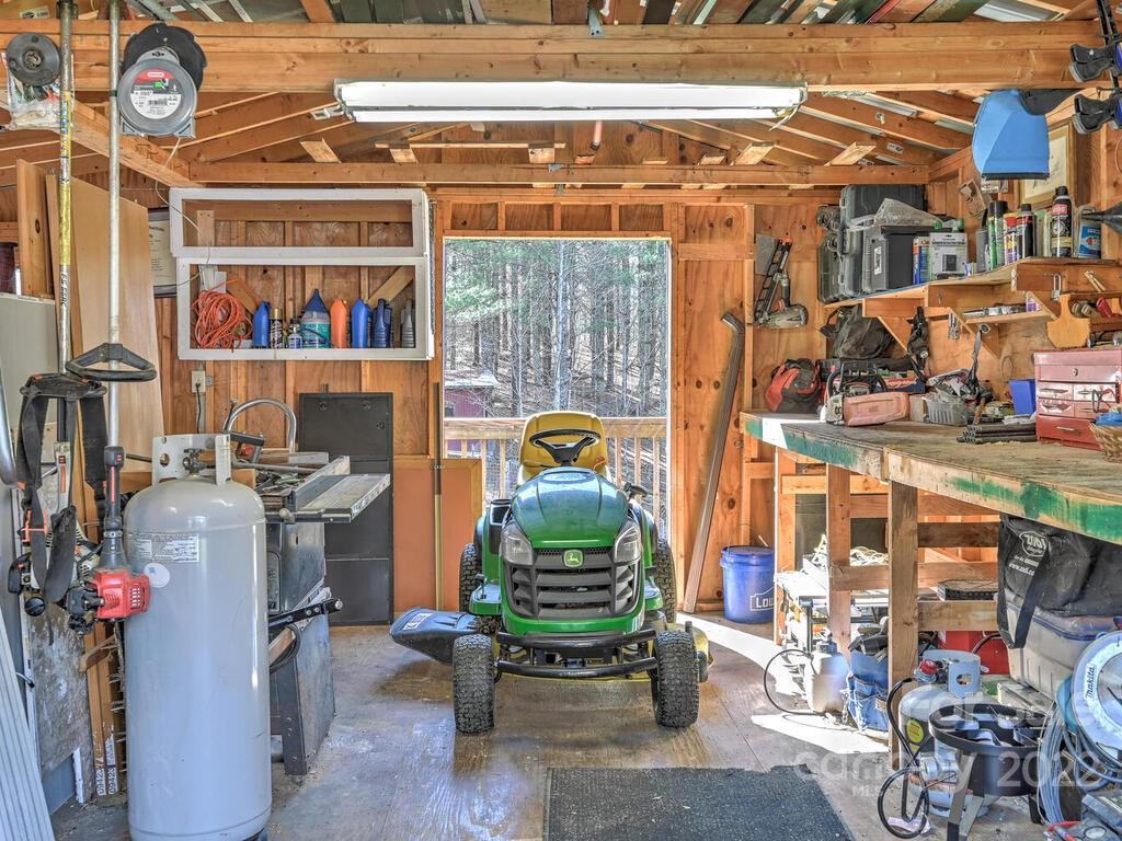 469 Coates Road Marshall, NC 28753 - Photo 32 of 45 Gallery Image 32