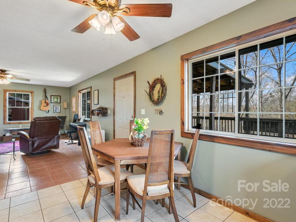469 Coates Road Marshall, NC 28753 - Photo 9 of 45 Gallery Image 9