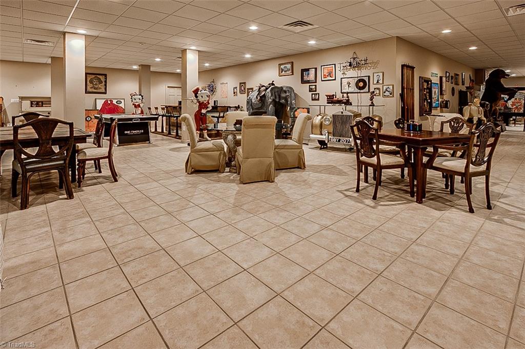 1669 Moore Road Asheboro, NC 27205 - Photo 17 of 50 Rec room